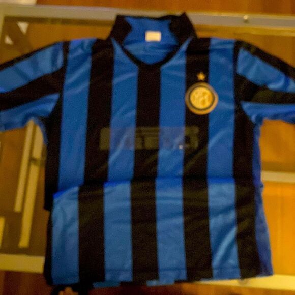 Y14 Inter Milan Pirelli soccer jersey. Pirelli patched peeled off blue black - Picture 9 of 9